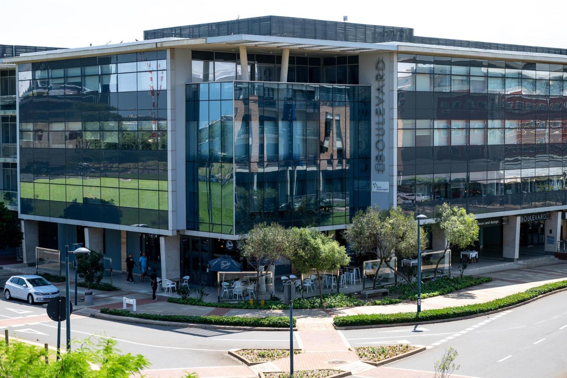 Lux Onyx 207 In Umhlanga Ridge Apartment Durban