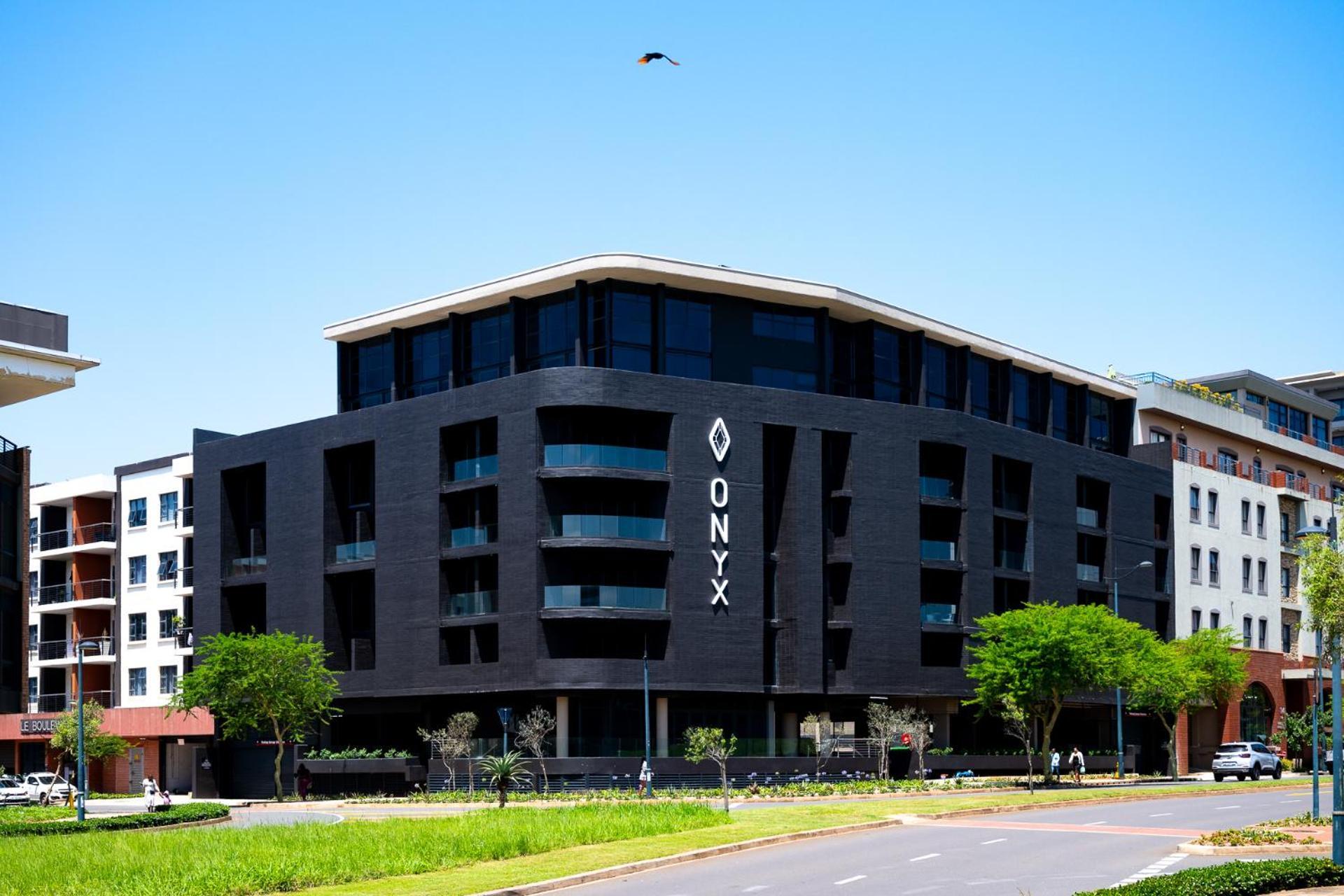 Lux Onyx 207 In Umhlanga Ridge *