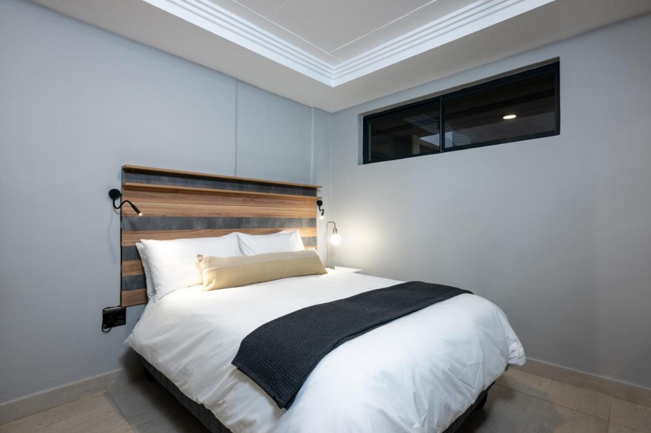 Lux Onyx 207 In Umhlanga Ridge Apartment Durban